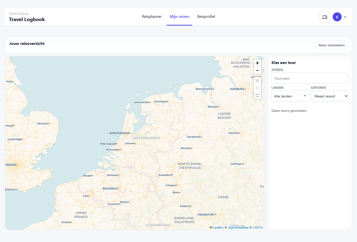 TrackSense-kaart met een camperroute en herkende locaties